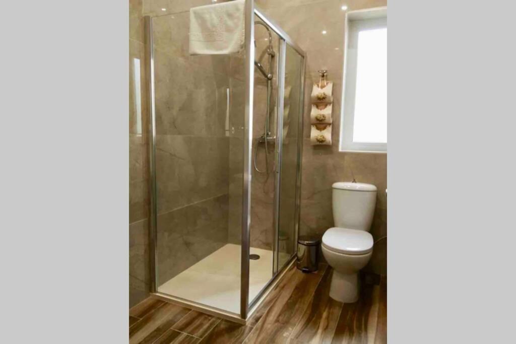 Modern Luxury In St. Julians Villa Saint Julian's